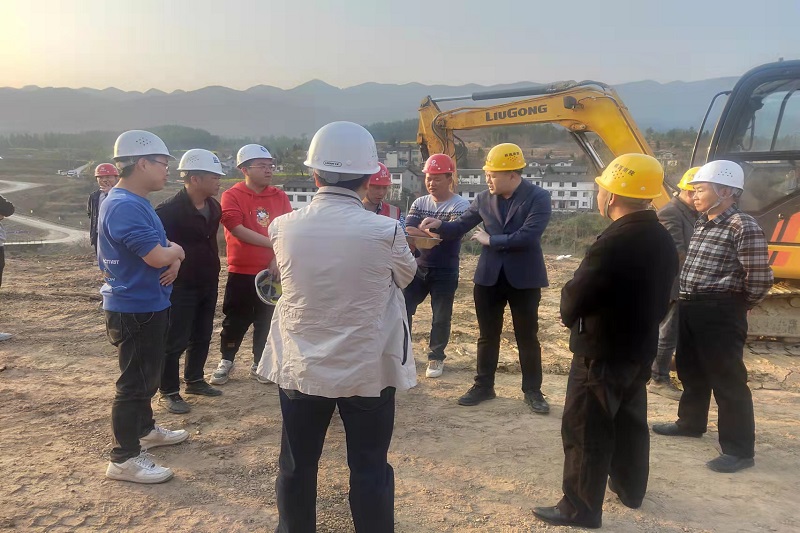 ���徲���й�Ԫ�����¸ʸ��������������ؽ�������