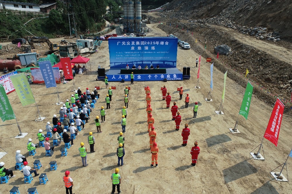 �ڡ�ģ�����顱�����조һ���徲��|ibet����һ����չ�徲Ӧ���ۺ�����